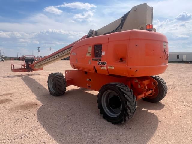 Image of JLG 800S equipment image 1