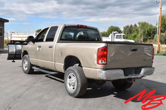 Image of Dodge Ram 2500 equipment image 4