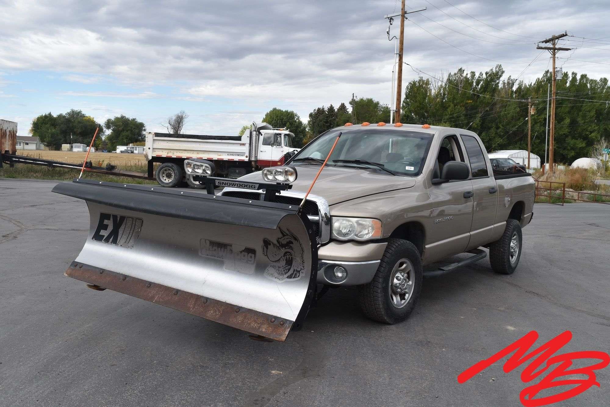 2004 Dodge Ram 2500 Equipment Image0