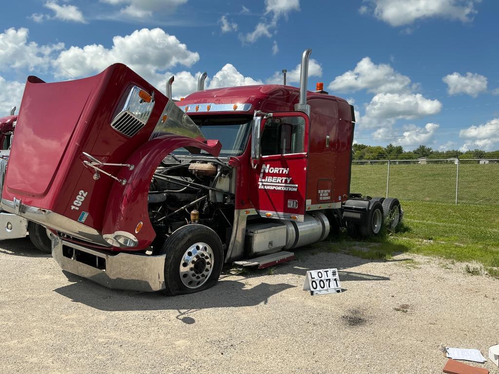 Image of Freightliner Coronado 132 Primary image