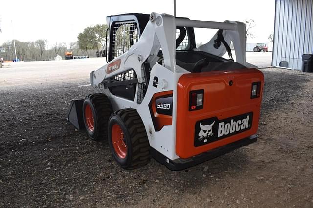 Image of Bobcat S590 equipment image 3