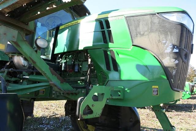 Image of John Deere R4030 equipment image 3