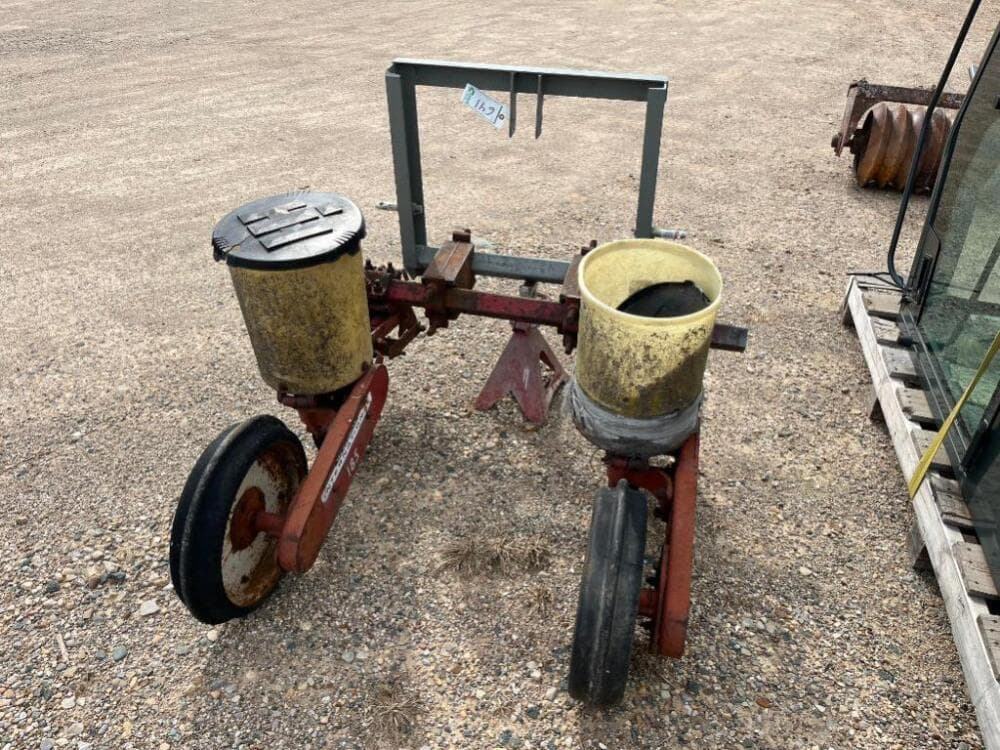 International Harvester 185 Planting Planters for Sale Tractor Zoom