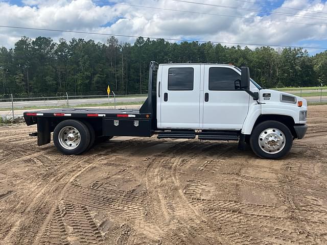 Image of Chevrolet C4500 equipment image 3