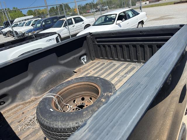 Image of Ford F-150 equipment image 3