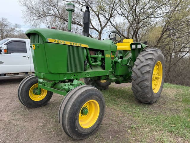 Image of John Deere 4020 equipment image 1