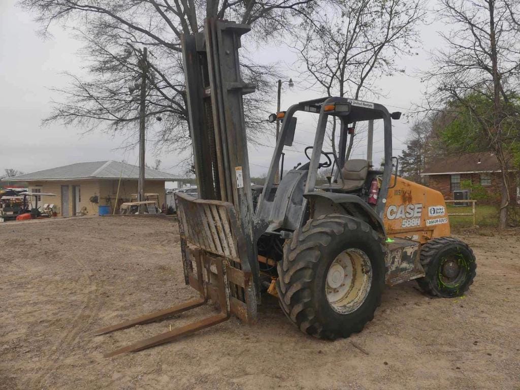 Case 588H Equipment Image0