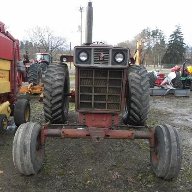 Image of International Harvester 966 equipment image 3