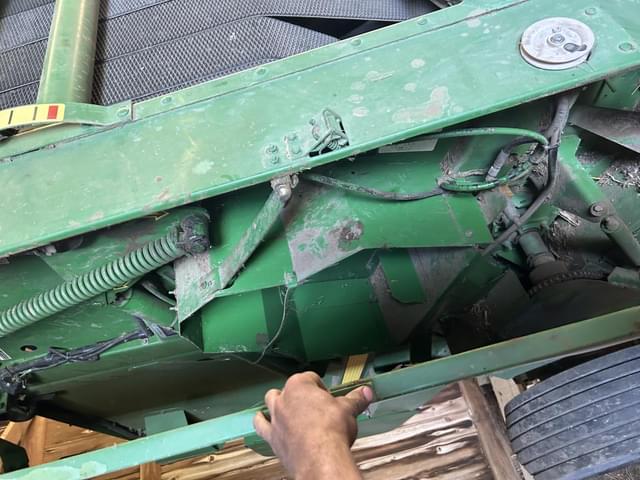 Image of John Deere 458 equipment image 4