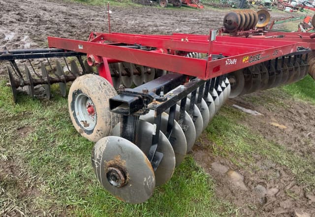 Image of Case IH 475 equipment image 3