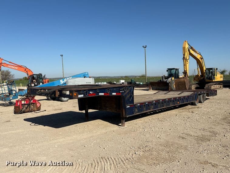 2001 Trail King TK70HT-482 Equipment Image0