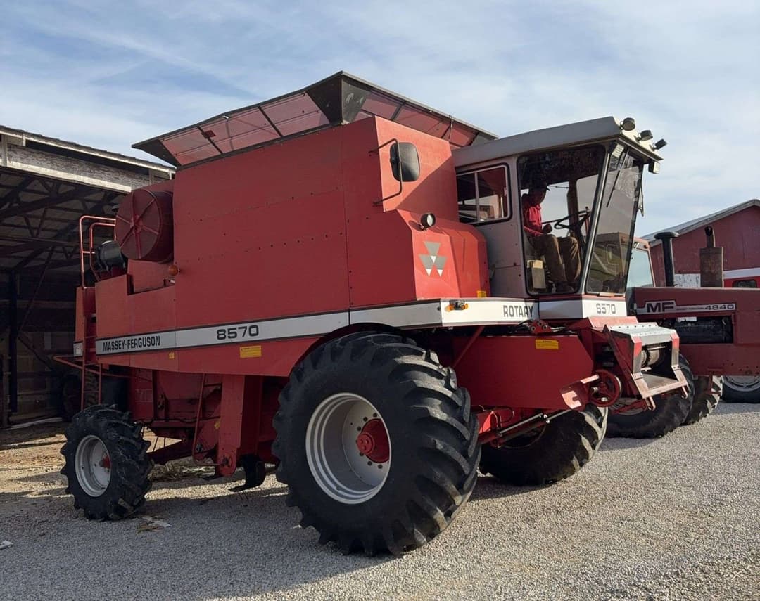 Image of Massey Ferguson 8570 Primary image