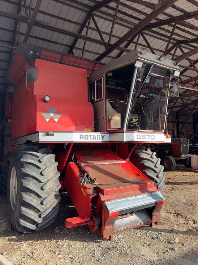 Image of Massey Ferguson 8570 equipment image 2