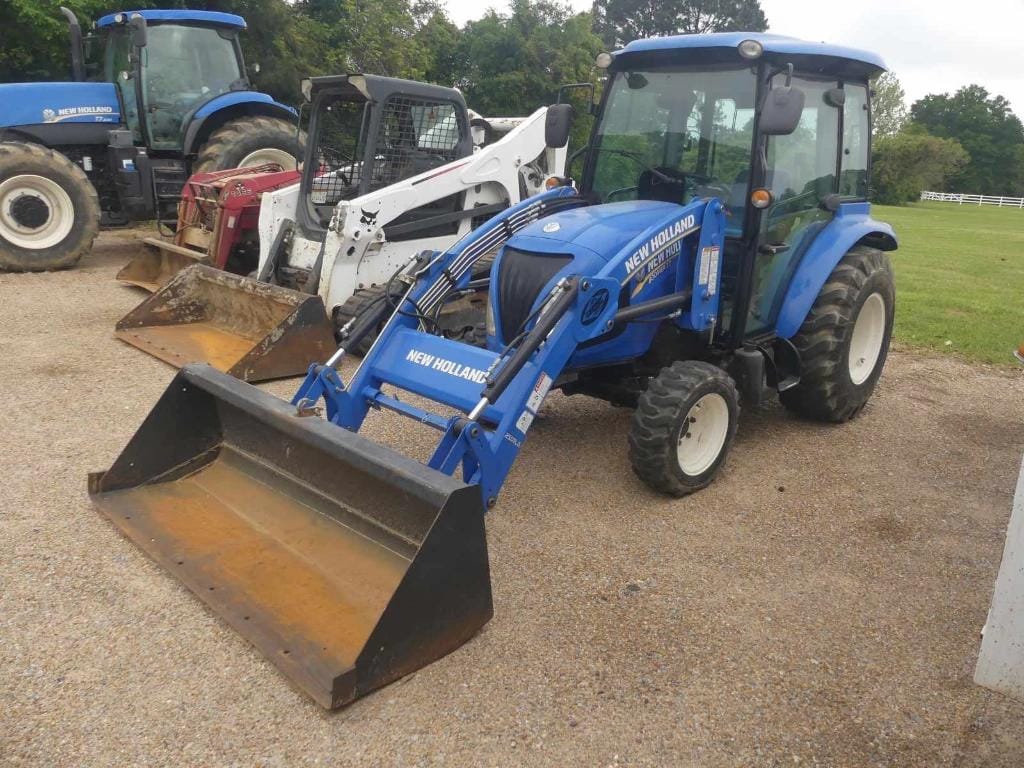 2016 New Holland Boomer 37 Equipment Image0