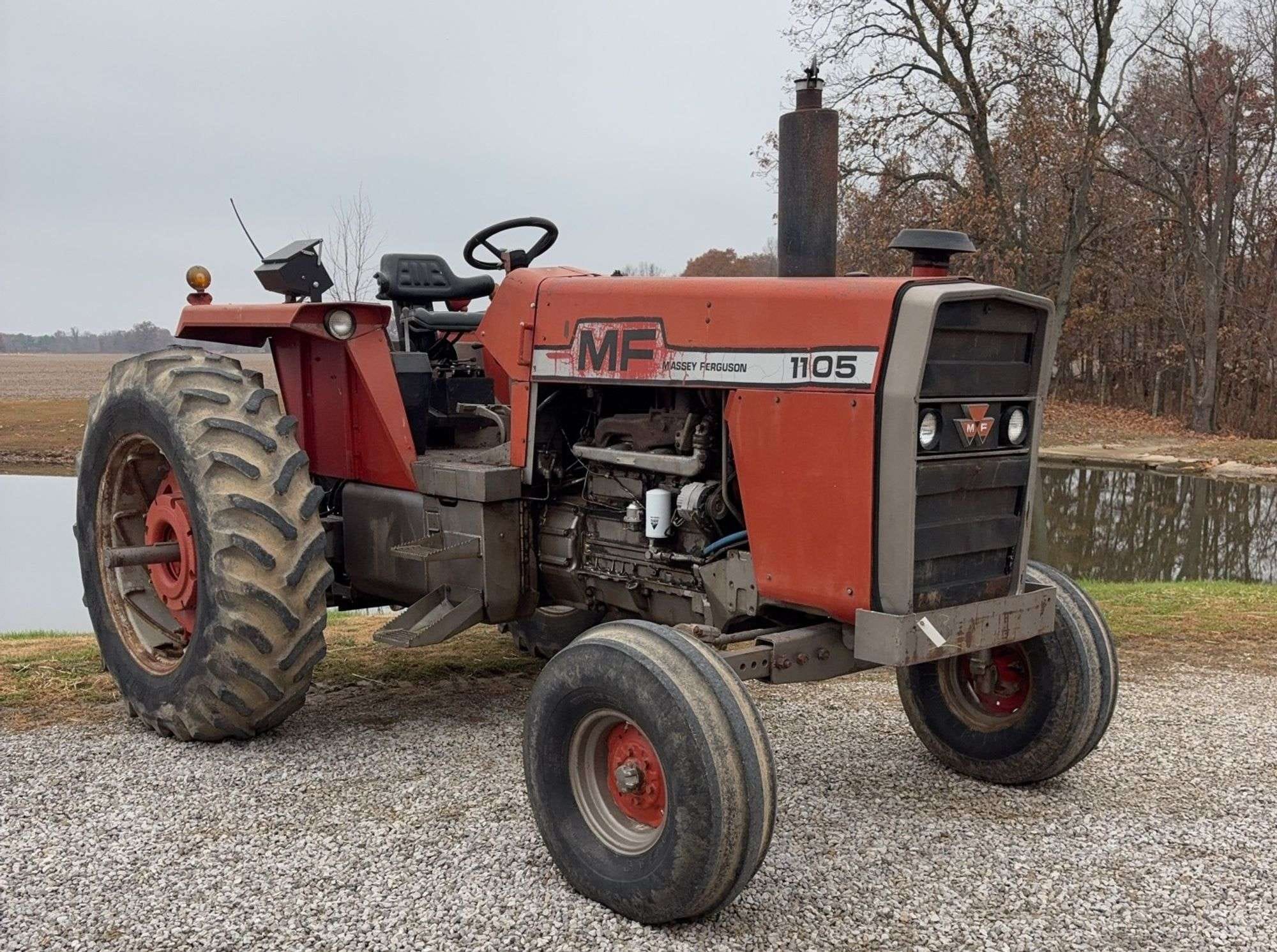 1973 Massey Ferguson 1105 Equipment Image0