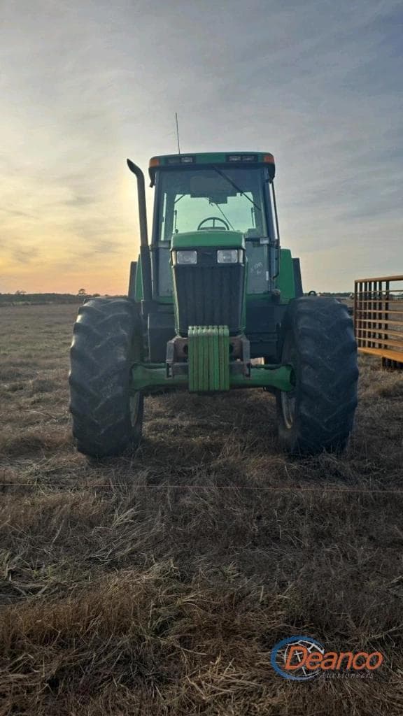 Image of John Deere 7610 equipment image 2