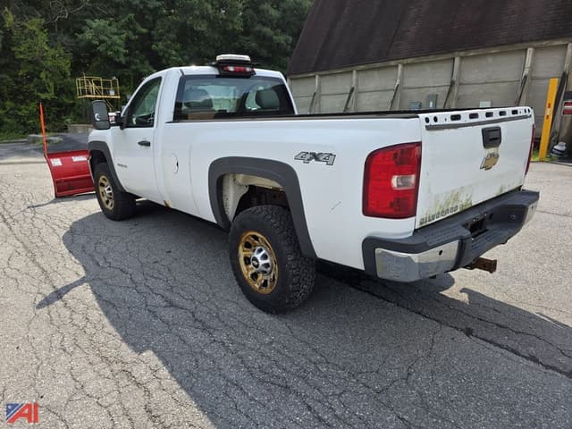Image of Chevrolet 3500HD equipment image 2