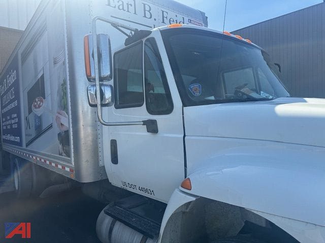 2016 International Durastar 4300 Equipment Image0
