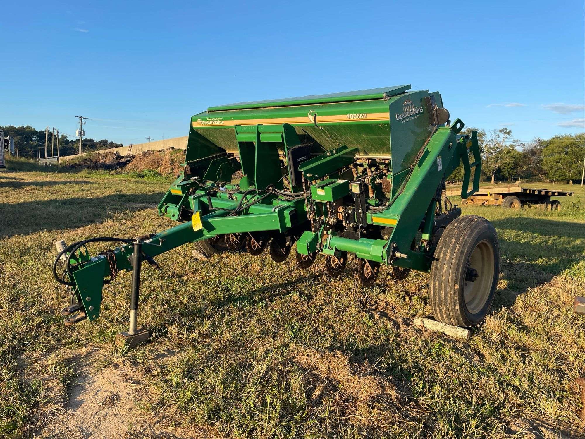 Great Plains 1006NT Equipment Image0