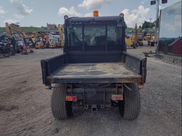 Image of Bobcat Toolcat 5600 equipment image 3