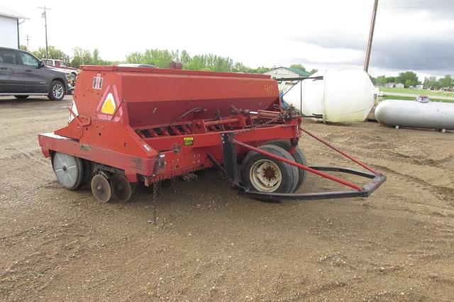 Image of Case IH 6200 equipment image 2