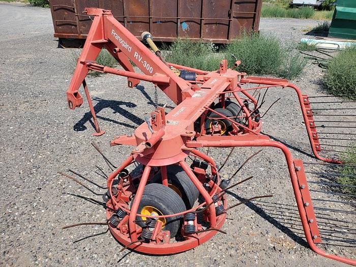 Fransgard RV-300 Equipment Image0