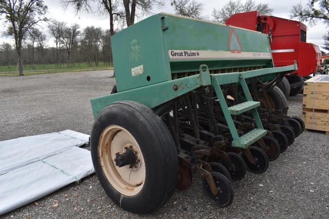 Image of Great Plains Solid Stand equipment image 2