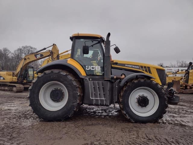 Image of JCB Fastrac 8250 equipment image 2