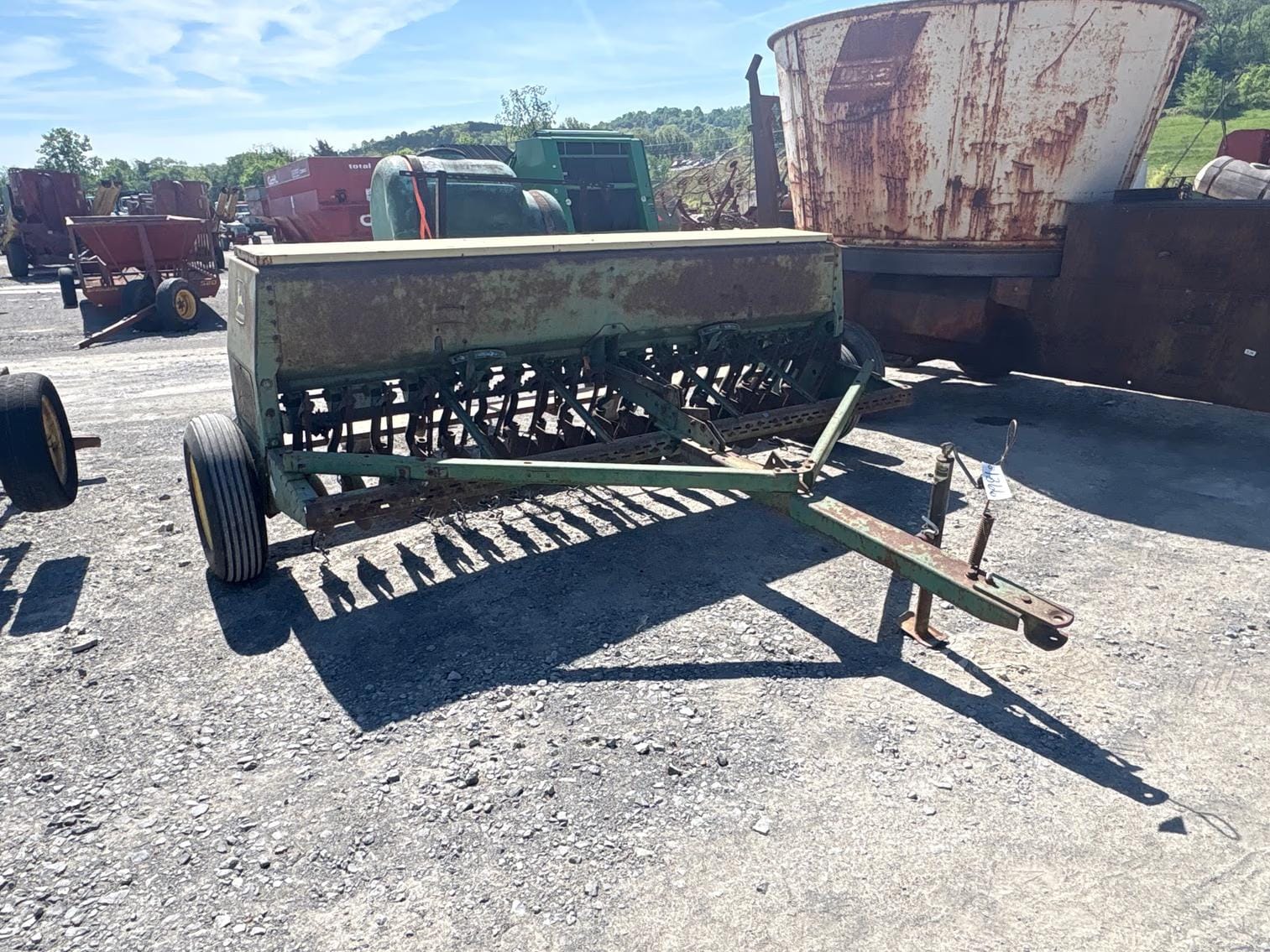 John Deere 8000 Equipment Image0