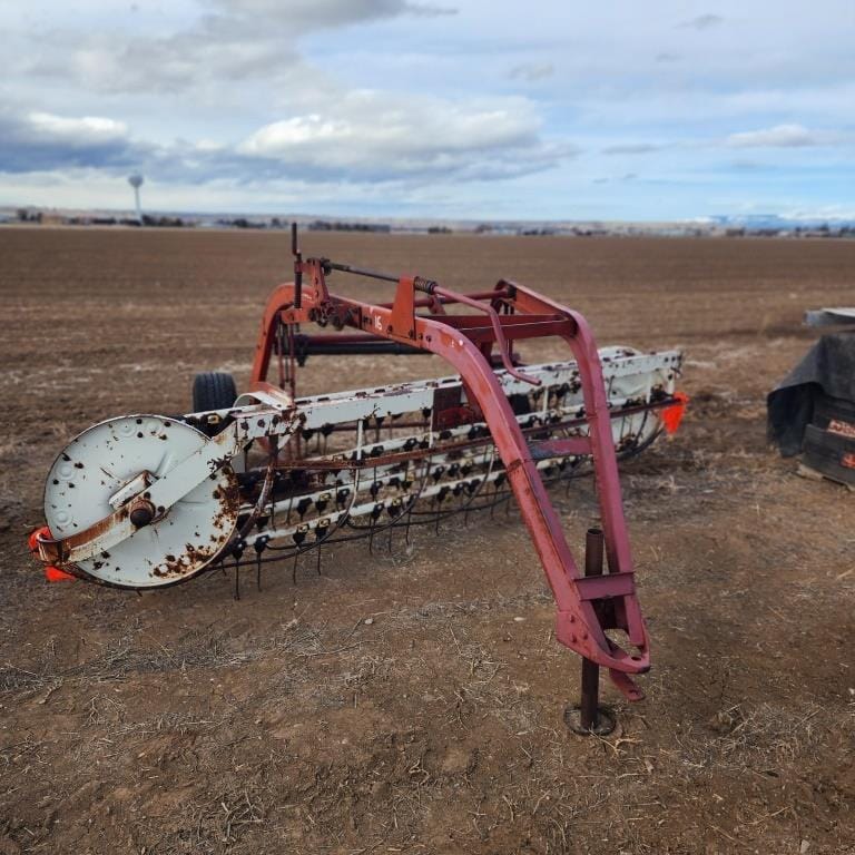 Main image International Harvester 16