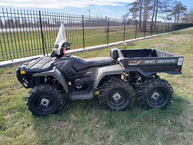 Image of Polaris Sportsman 800 equipment image 1