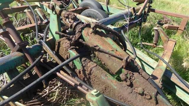 Image of John Deere 1000 equipment image 3