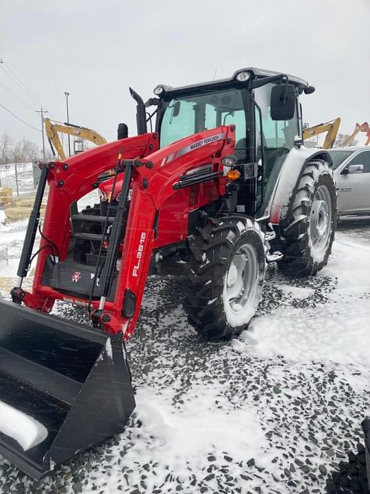 Image of Massey Ferguson 4710 equipment image 3