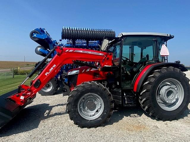 Image of Massey Ferguson 4710 equipment image 1