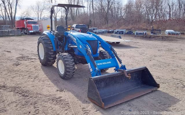 Image of New Holland Boomer 41 equipment image 3