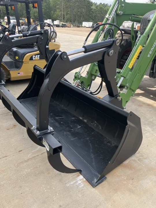 Image of Quicke 102" Euro Maxi Grapple equipment image 4