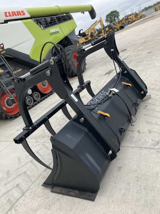 Image of Quicke 102" Euro Maxi Grapple equipment image 2