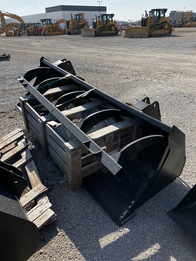 Image of Quicke 102" Euro Maxi Grapple equipment image 3