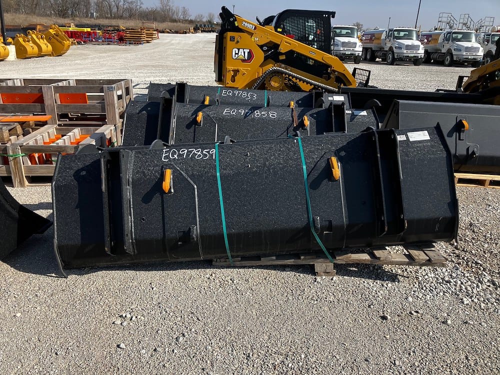 2023 Quicke 102" Euro Maxi Grapple Equipment Image0