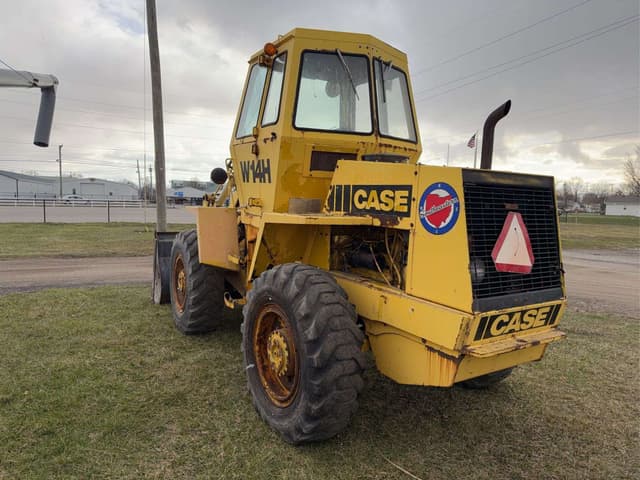 Image of Case W14 equipment image 4