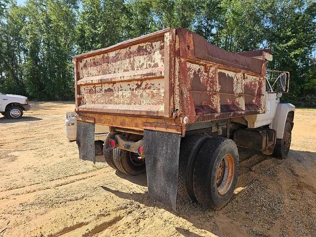 Image of Ford F-SERIES equipment image 3