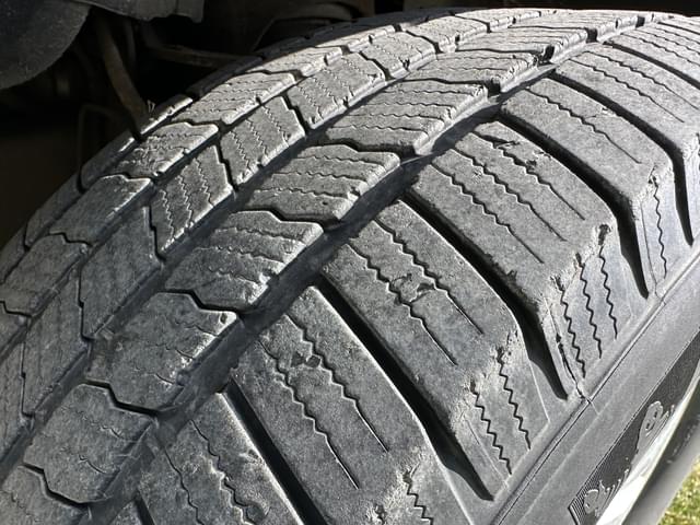 Image of Ford F-150 equipment image 3