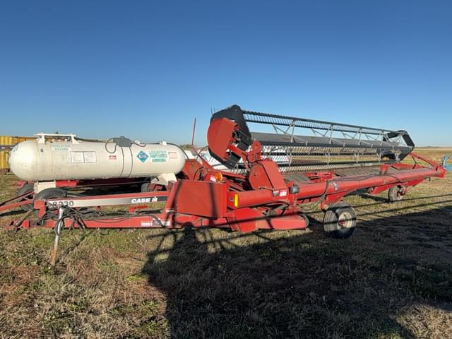 Image of Case IH 8230 equipment image 2