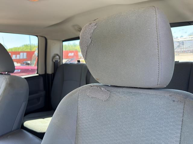Image of Dodge Ram 1500 equipment image 4