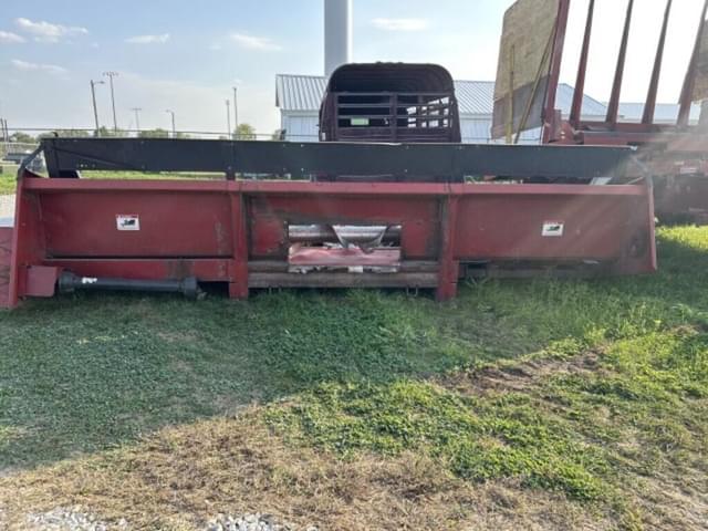 Image of Case IH 1063 equipment image 2