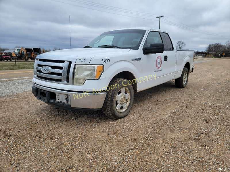 Image of Ford F-250 Primary image