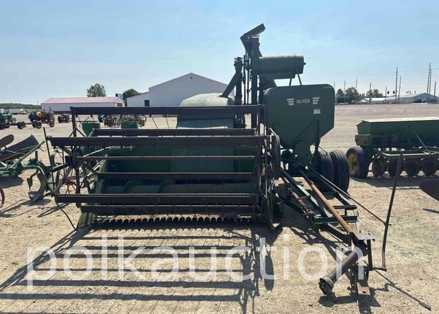 Image of Oliver 18 equipment image 1