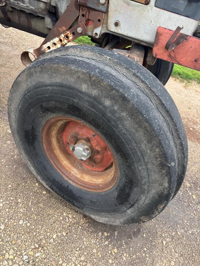 Image of Massey Ferguson 1100 equipment image 3