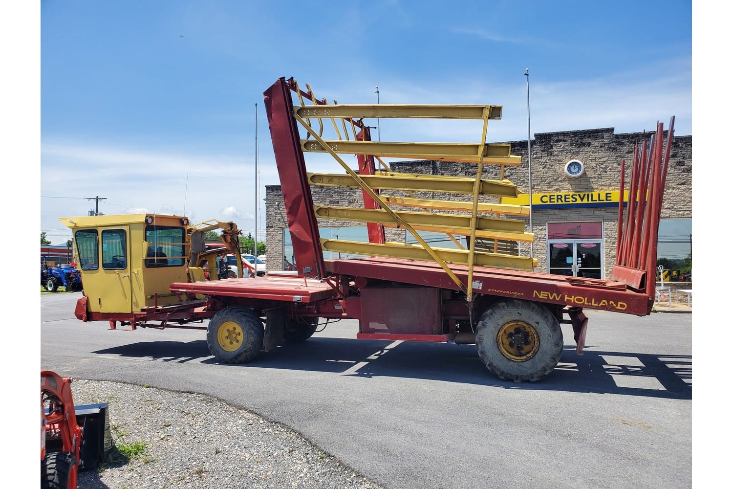 Main image New Holland 1069