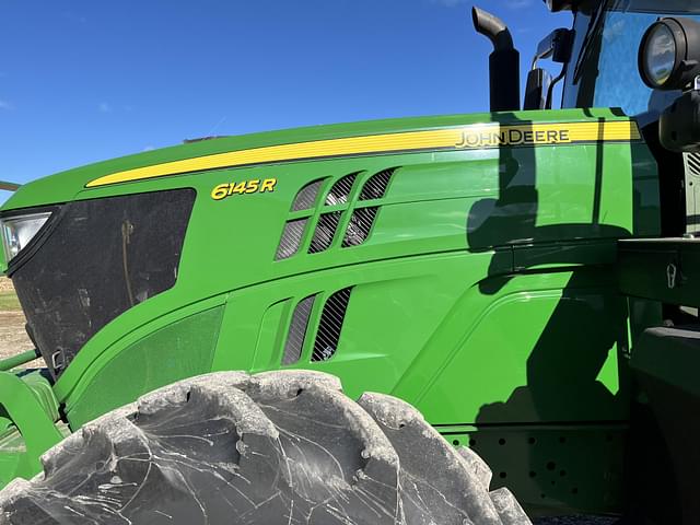 Image of John Deere 6145R equipment image 4